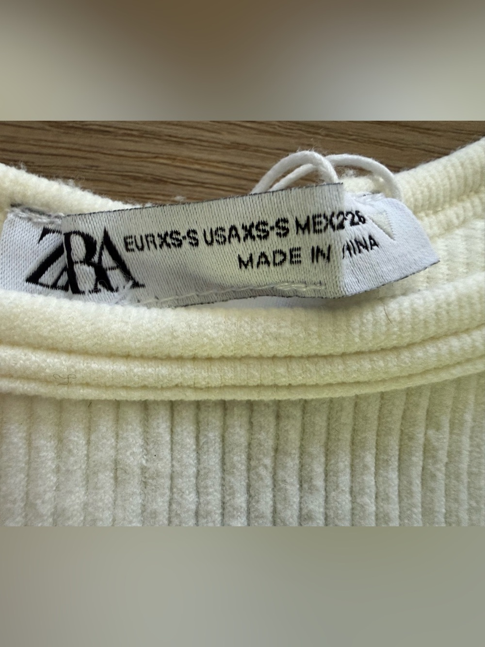 Zara XS/S Ruffle Trim Ribbed Knit Crop Tank Top Cream Ivory - Picture 3 of 5